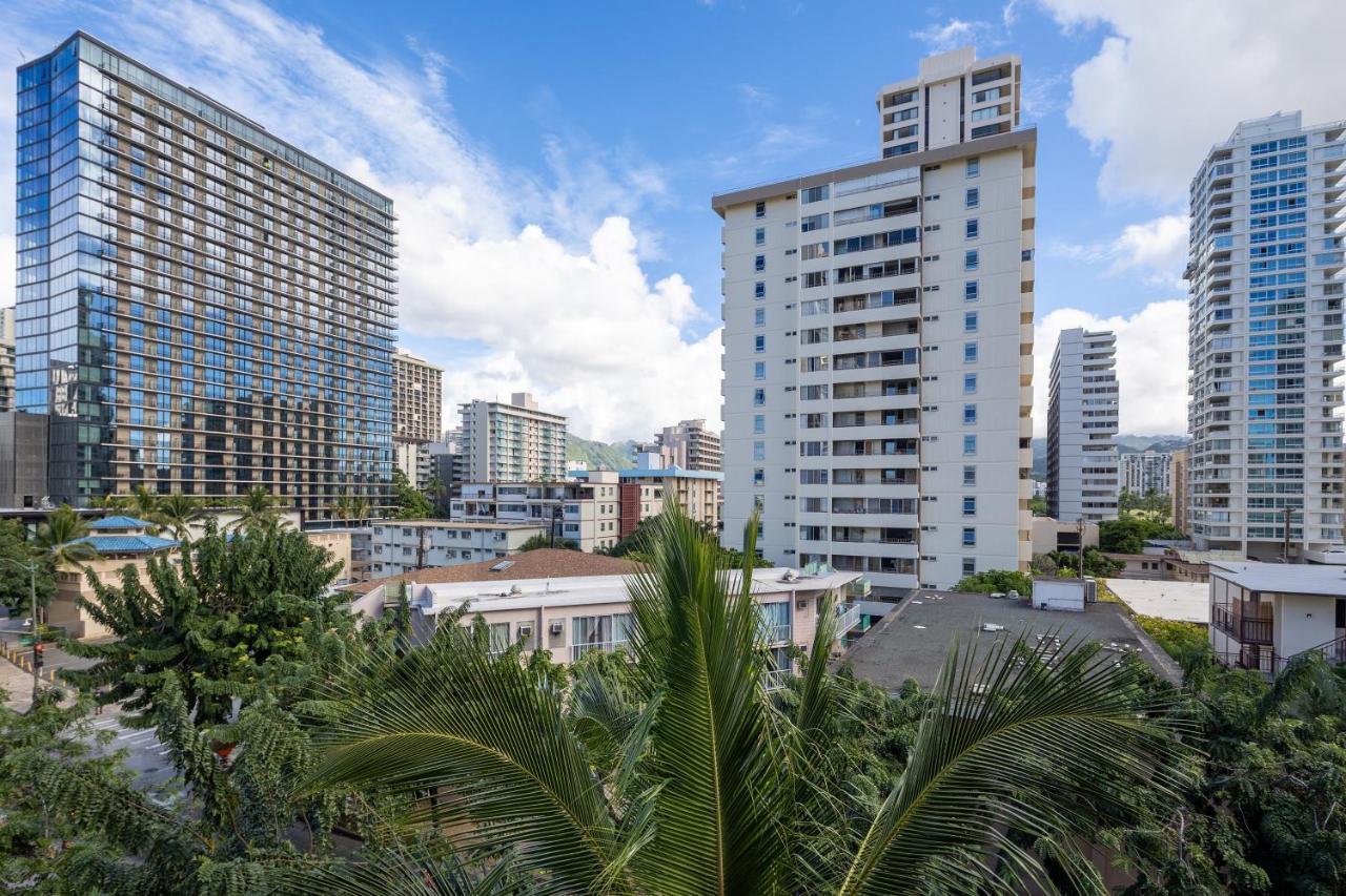 הונולולו Gorgeous One Bedroom Bamboo Blocks From The Beach מראה חיצוני תמונה