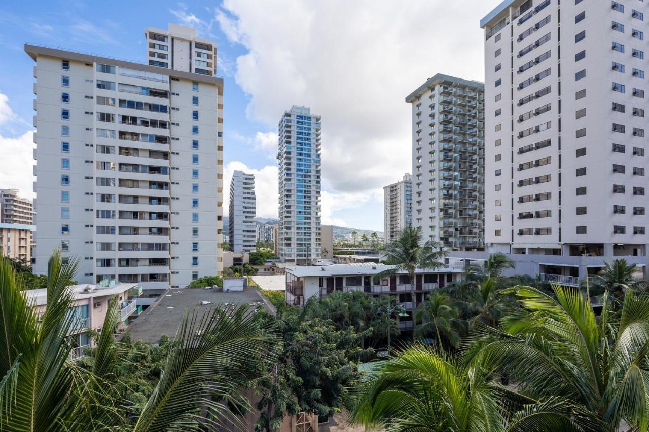 הונולולו Gorgeous One Bedroom Bamboo Blocks From The Beach מראה חיצוני תמונה